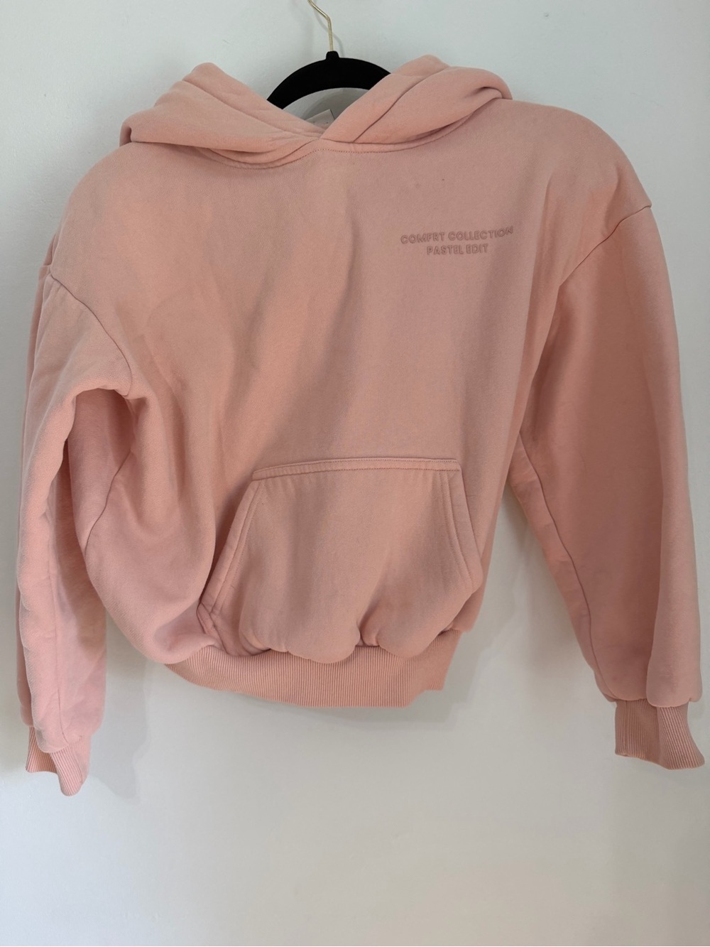 Comfrt pink bubblegum hoodie size XL girl
